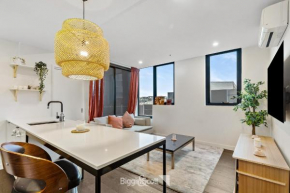 Luxury Apartment with City views, Spa, Sauna and Gym in the heart of Richmond